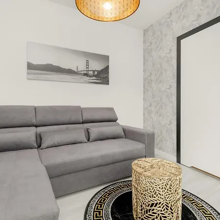 Apartport Wyjatkowe Apartamenty Z Widokiem Na Port W Gdyni By Noclegi Renters Gdynia Eksteriør bilde