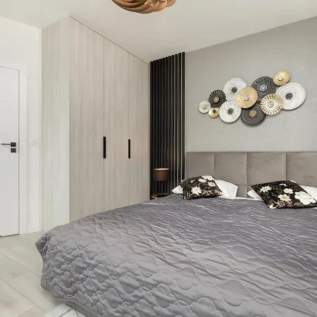 Apartport Wyjatkowe Apartamenty Z Widokiem Na Port W Gdyni By Noclegi Renters Gdynia Eksteriør bilde