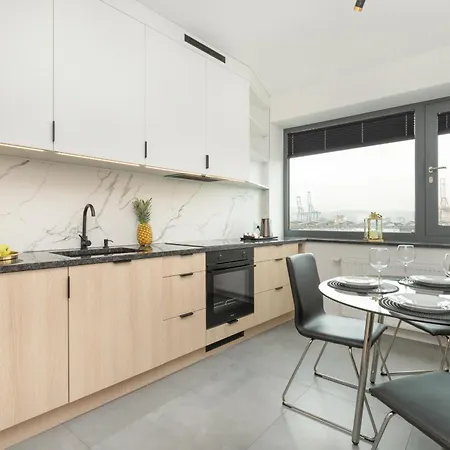 Apartport Wyjatkowe Apartamenty Z Widokiem Na Port W Gdyni By Noclegi Renters Gdynia Eksteriør bilde