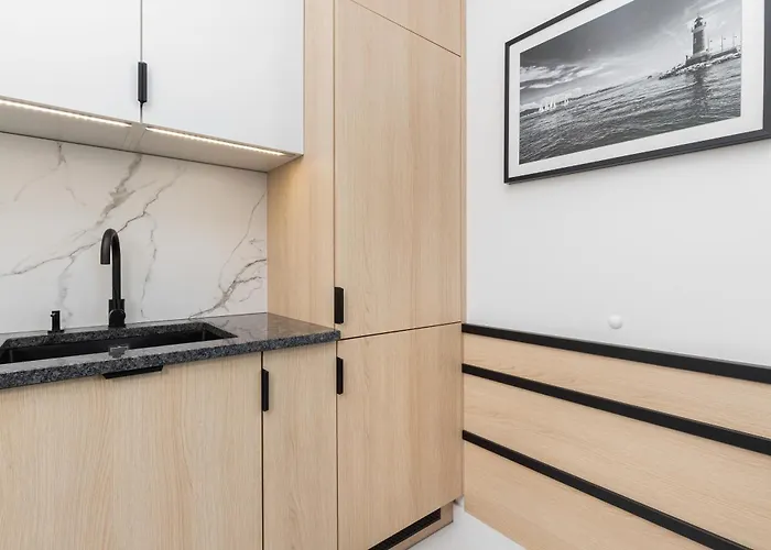 Apartport Wyjatkowe Apartamenty Z Widokiem Na Port W Gdyni By Noclegi Renters