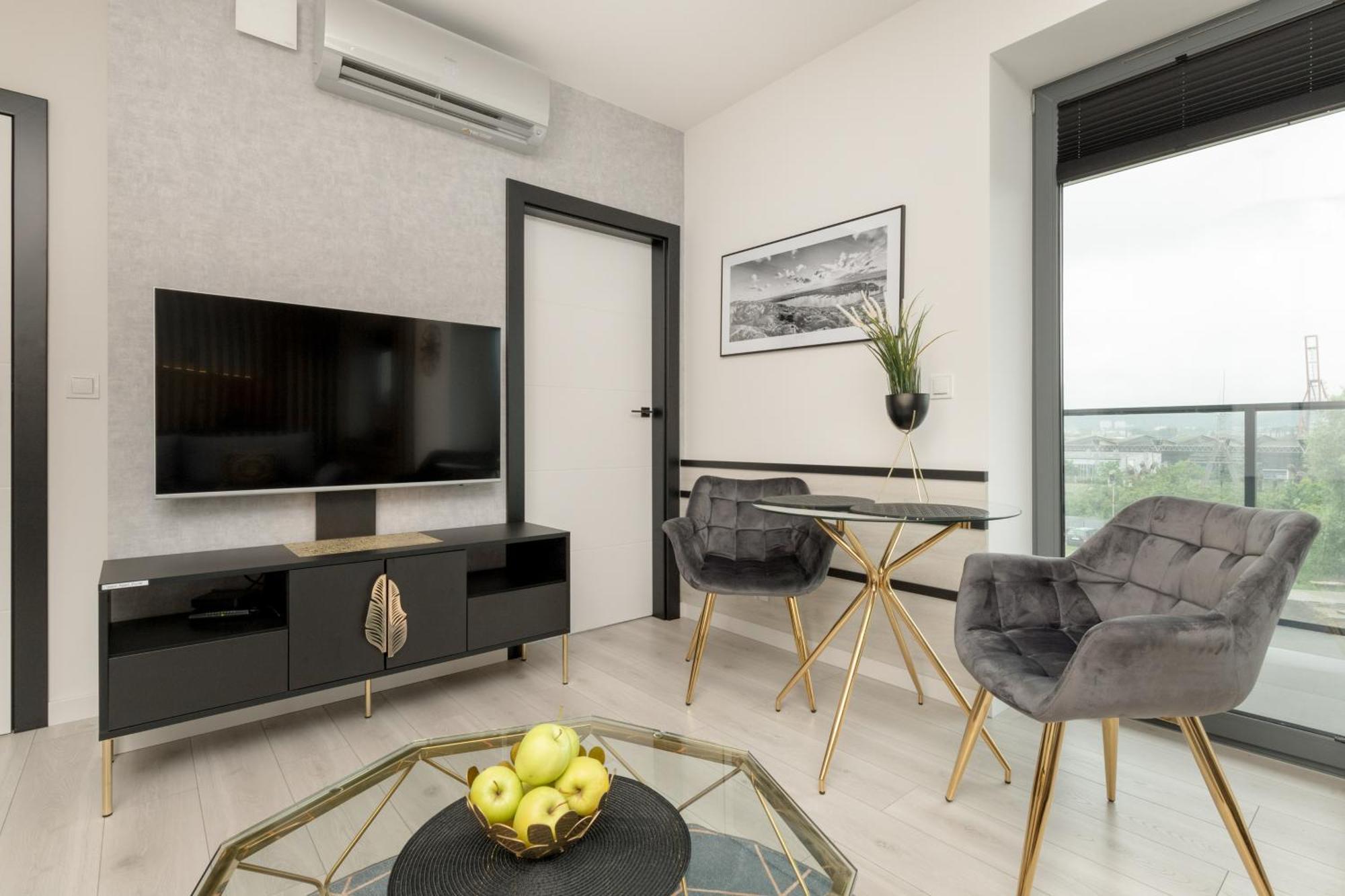 Apartport Wyjatkowe Z Widokiem Na Port W Gdyni By Renters * Gdynia