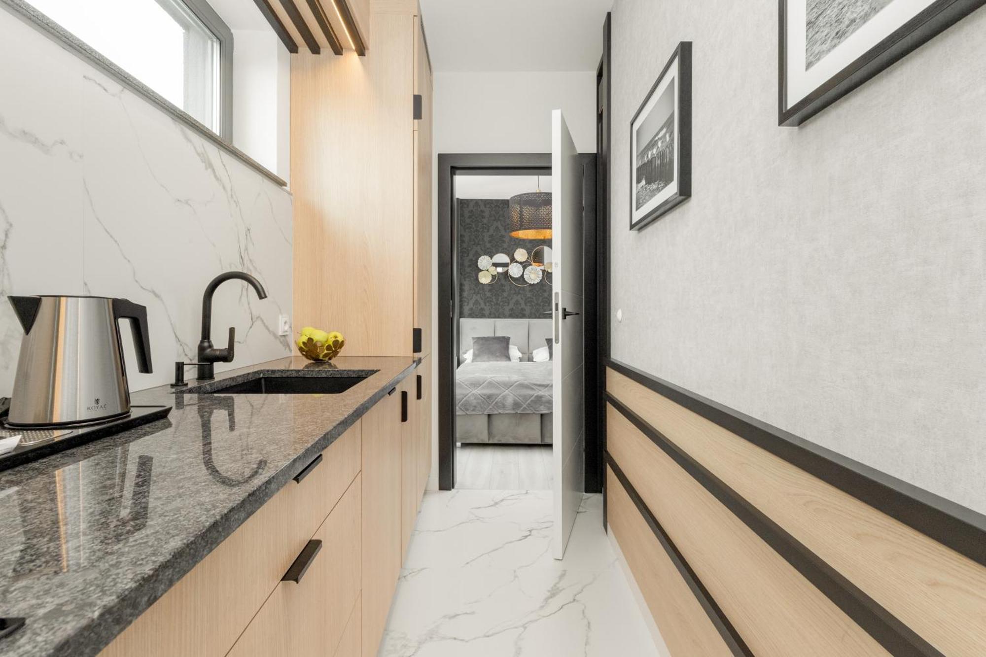 Apartment Apartport Wyjatkowe Z Widokiem Na Port W Gdyni By Renters Gdynia