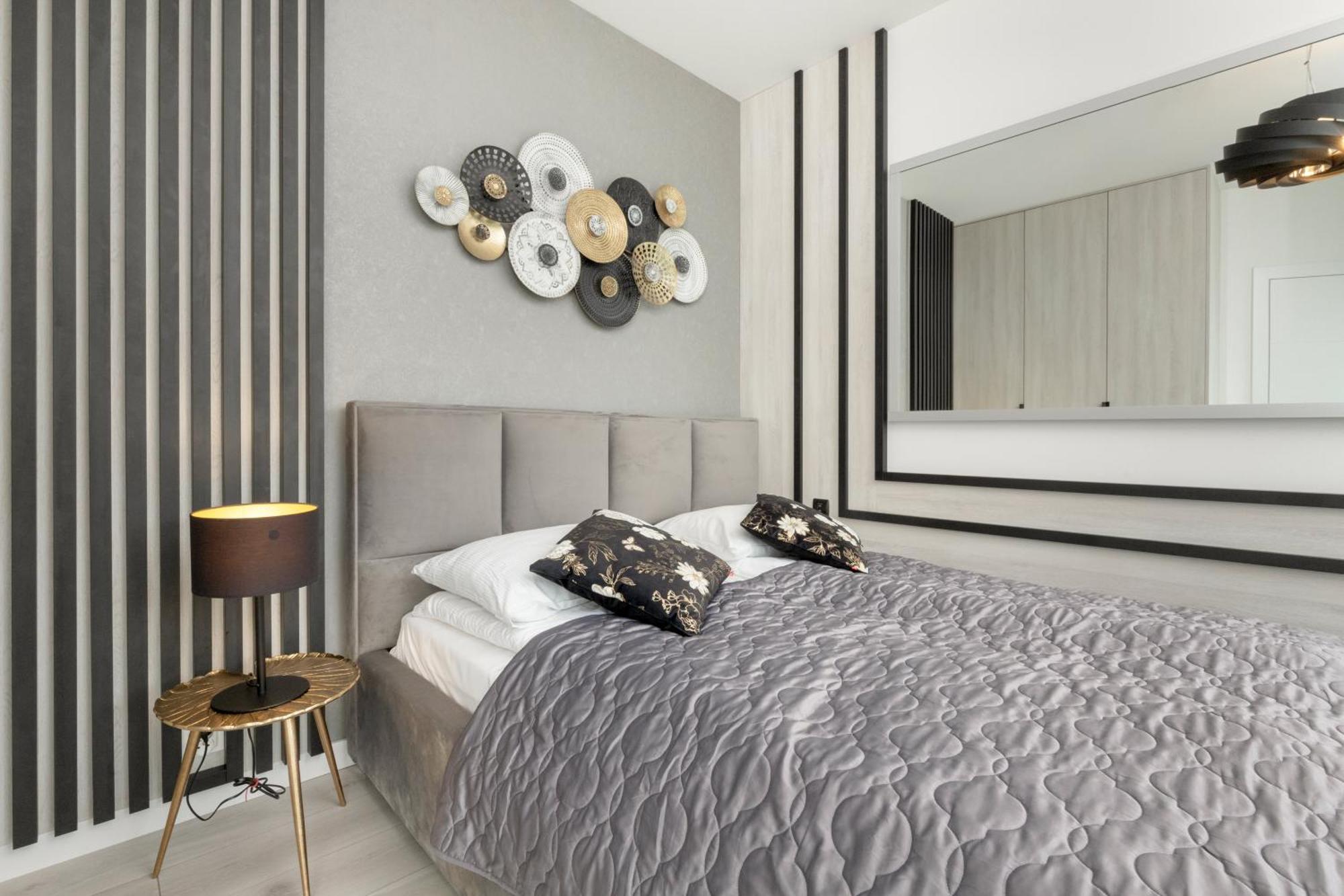 Apartport Wyjatkowe Z Widokiem Na Port W Gdyni By Renters Gdynia