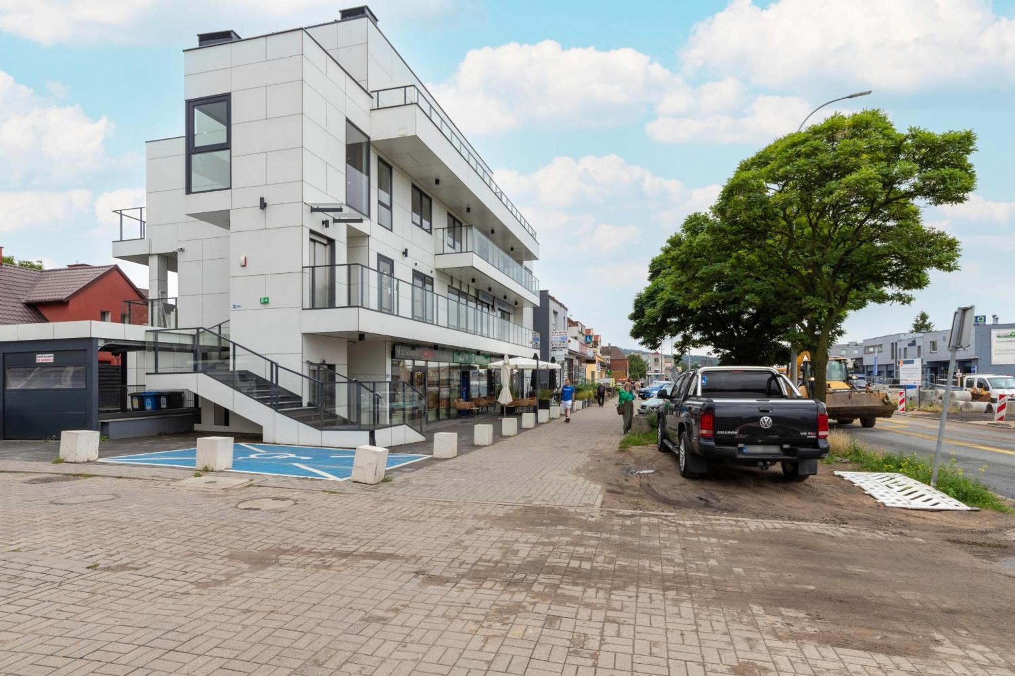 Apartment Apartport Wyjatkowe Z Widokiem Na Port W Gdyni By Renters