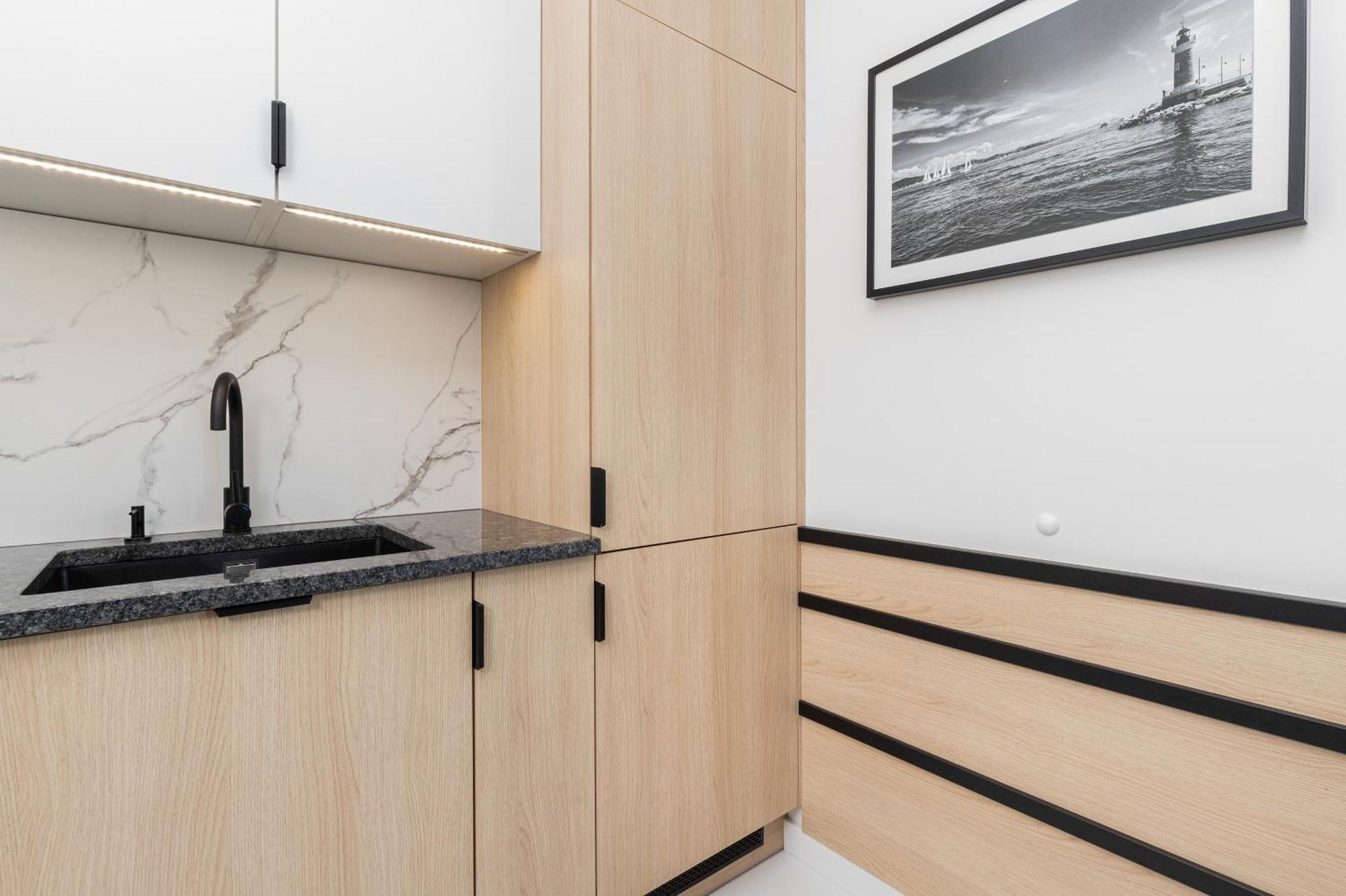 Apartport Wyjatkowe Z Widokiem Na Port W Gdyni By Renters Apartment *